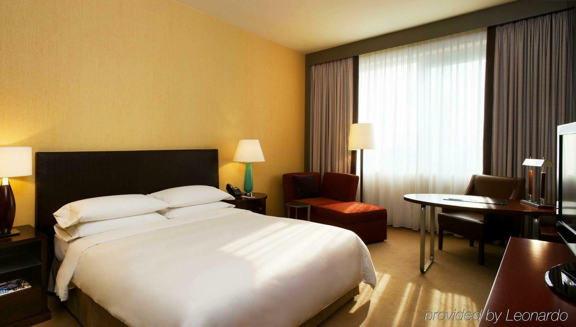 Sheraton Hotell 5*